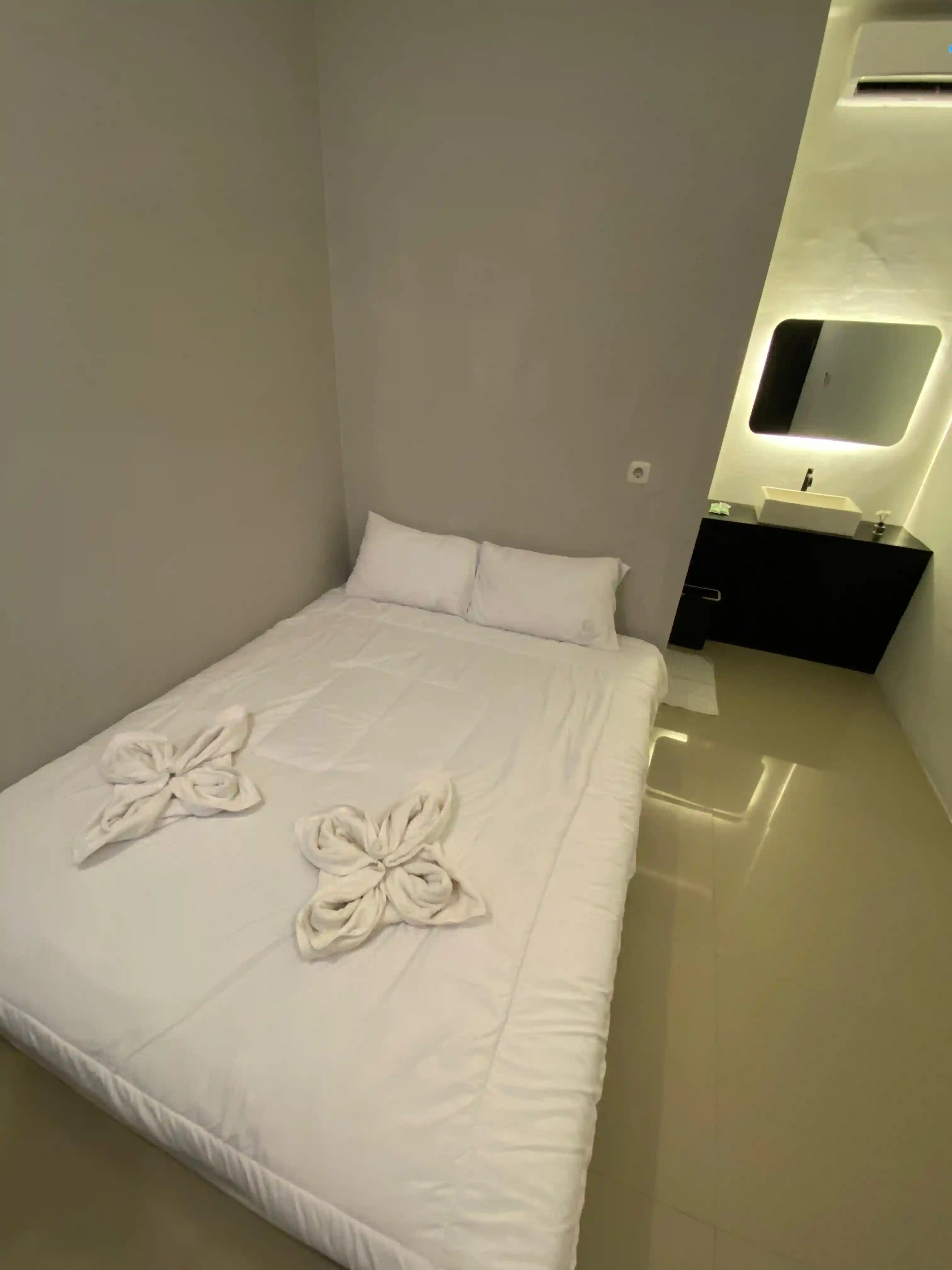 Room 2